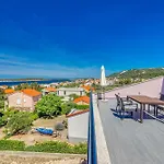 Apartment Host Barbat na Rabu